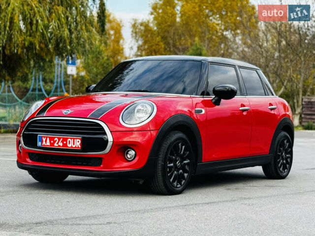 Червоний Міні Cooper, об'ємом двигуна 1.5 л та пробігом 206 тис. км за 17500 $, фото 12 на Automoto.ua