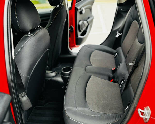 Червоний Міні Cooper, об'ємом двигуна 1.5 л та пробігом 206 тис. км за 17500 $, фото 27 на Automoto.ua