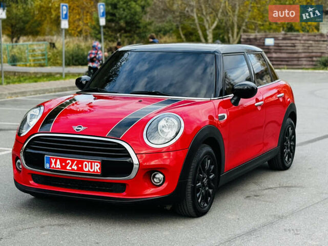 Червоний Міні Cooper, об'ємом двигуна 1.5 л та пробігом 206 тис. км за 17500 $, фото 1 на Automoto.ua