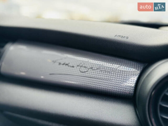 Червоний Міні Cooper, об'ємом двигуна 1.5 л та пробігом 206 тис. км за 17500 $, фото 33 на Automoto.ua