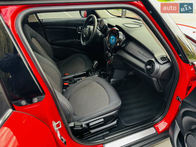 Червоний Міні Cooper, об'ємом двигуна 1.5 л та пробігом 206 тис. км за 17500 $, фото 35 на Automoto.ua