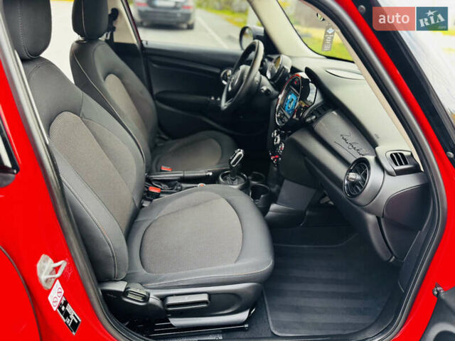 Червоний Міні Cooper, об'ємом двигуна 1.5 л та пробігом 206 тис. км за 17500 $, фото 31 на Automoto.ua