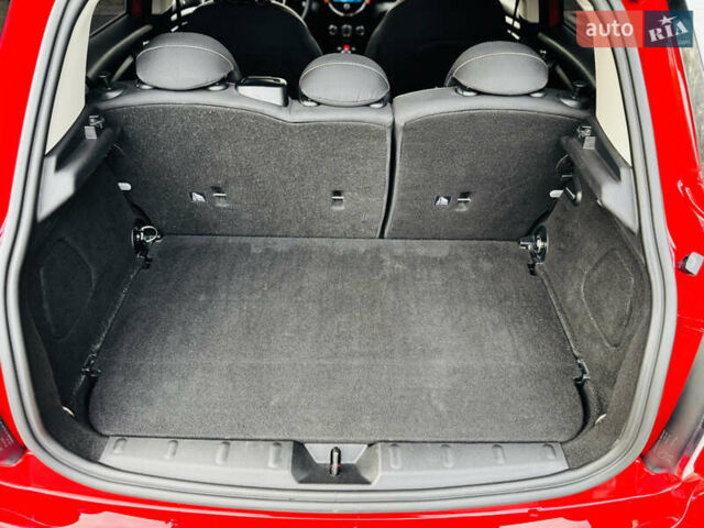 Червоний Міні Cooper, об'ємом двигуна 1.5 л та пробігом 206 тис. км за 17500 $, фото 23 на Automoto.ua