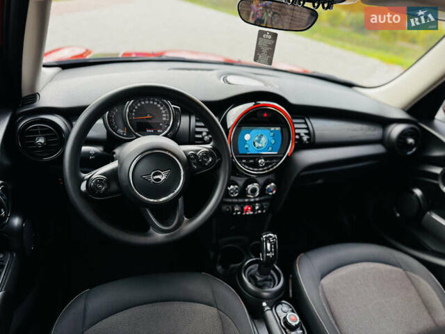 Червоний Міні Cooper, об'ємом двигуна 1.5 л та пробігом 206 тис. км за 17500 $, фото 28 на Automoto.ua