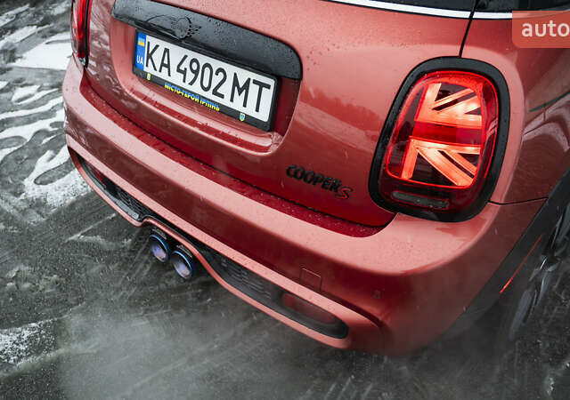 Червоний Міні Cooper, об'ємом двигуна 2 л та пробігом 60 тис. км за 22000 $, фото 10 на Automoto.ua