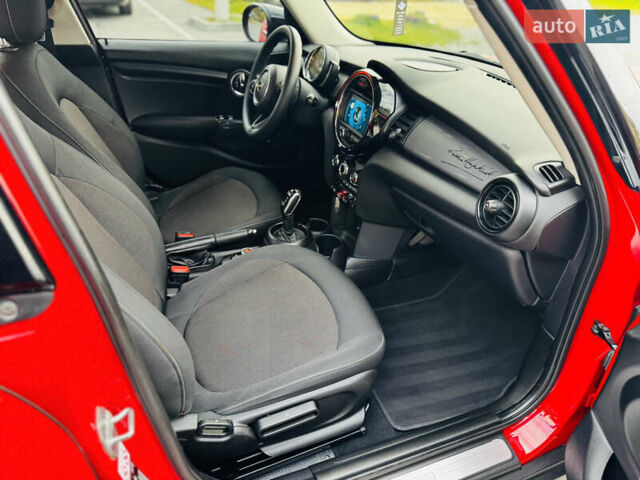 Червоний Міні Cooper, об'ємом двигуна 1.5 л та пробігом 206 тис. км за 17500 $, фото 30 на Automoto.ua