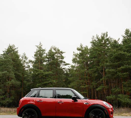 Червоний Міні Cooper, об'ємом двигуна 1.5 л та пробігом 45 тис. км за 17800 $, фото 13 на Automoto.ua