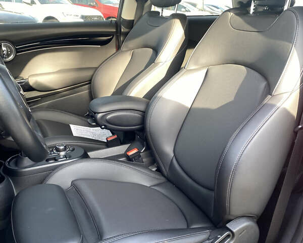 Красный Мини Купер, объемом двигателя 0 л и пробегом 14 тыс. км за 15700 $, фото 14 на Automoto.ua