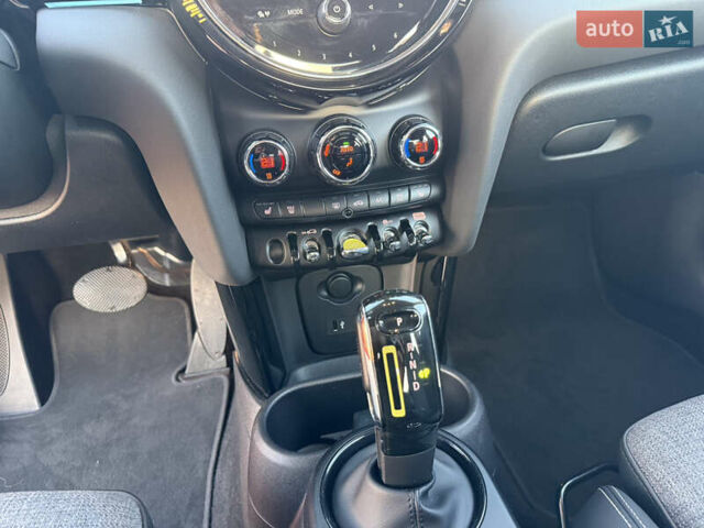 Червоний Міні Cooper, об'ємом двигуна 0 л та пробігом 39 тис. км за 17500 $, фото 18 на Automoto.ua