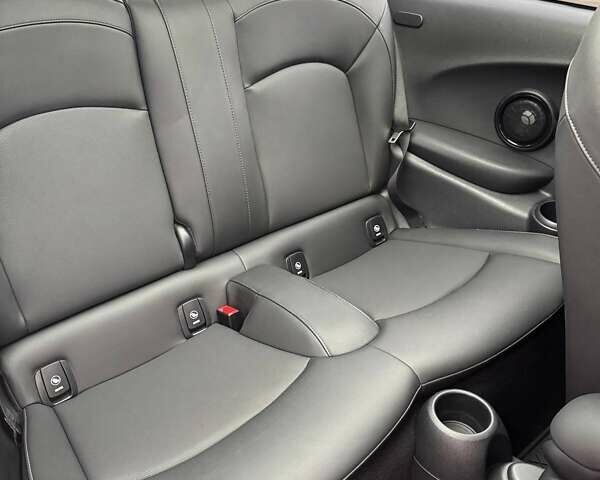 Красный Мини Купер, объемом двигателя 0 л и пробегом 18 тыс. км за 18800 $, фото 10 на Automoto.ua