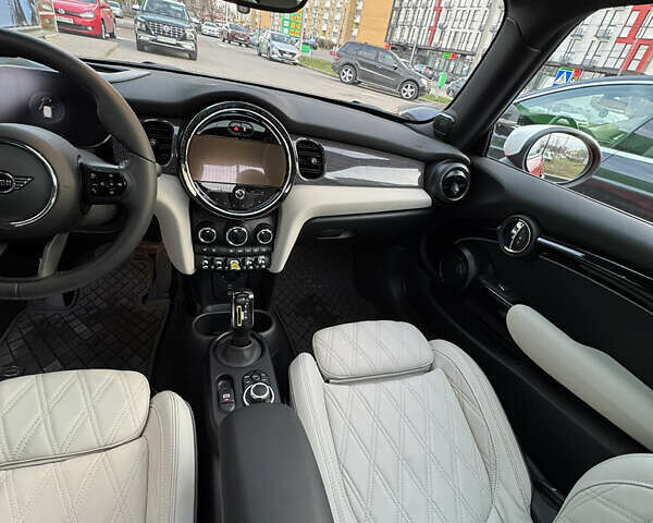 Красный Мини Купер, объемом двигателя 0 л и пробегом 11 тыс. км за 17999 $, фото 11 на Automoto.ua