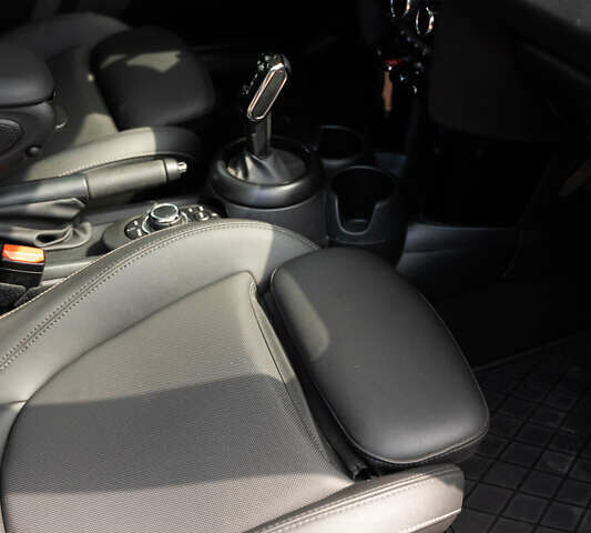 Красный Мини Купер, объемом двигателя 2 л и пробегом 6 тыс. км за 26000 $, фото 42 на Automoto.ua