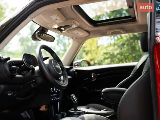 Красный Мини Купер, объемом двигателя 2 л и пробегом 6 тыс. км за 26000 $, фото 36 на Automoto.ua