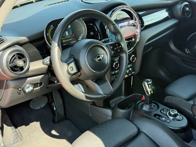 Червоний Міні Cooper, об'ємом двигуна 0 л та пробігом 19 тис. км за 18000 $, фото 8 на Automoto.ua