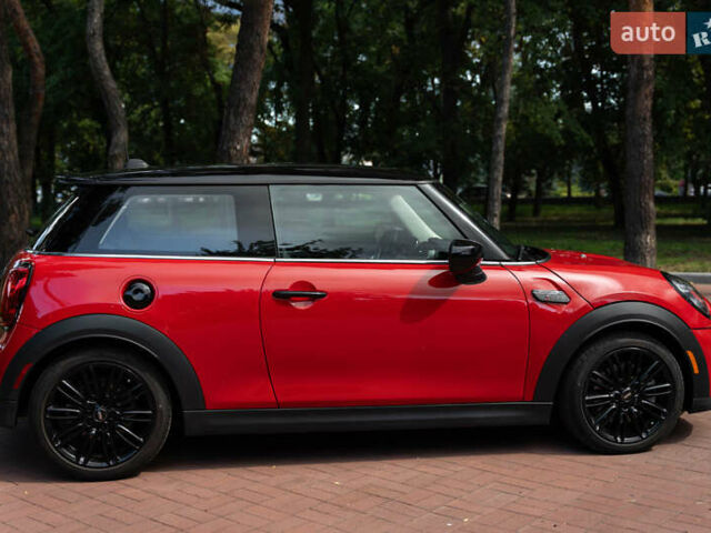 Красный Мини Купер, объемом двигателя 2 л и пробегом 6 тыс. км за 26000 $, фото 4 на Automoto.ua