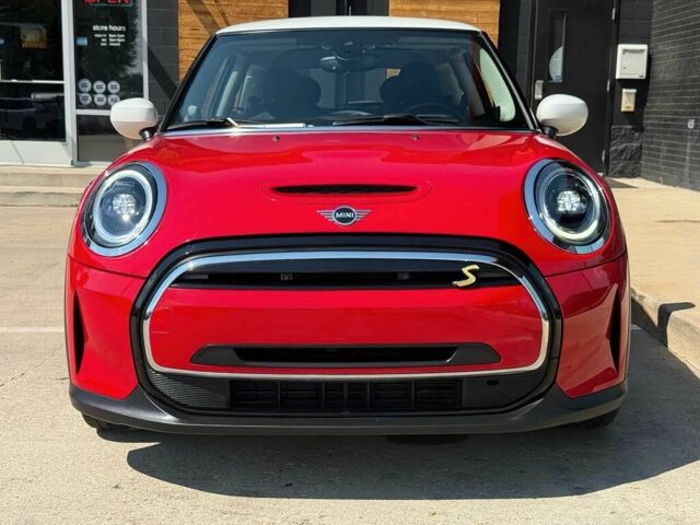 Червоний Міні Cooper, об'ємом двигуна 0 л та пробігом 19 тис. км за 18000 $, фото 1 на Automoto.ua