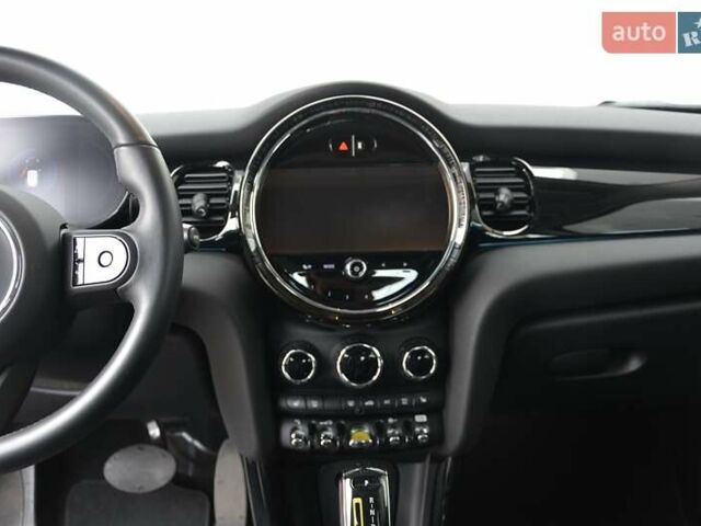 Міні Cooper 2023 у Києві на Automoto.ua Червоний Міні Cooper, об'ємом двигуна 0 л та пробігом 11 тис. км за 20631 $, фото 6 на Automoto.ua