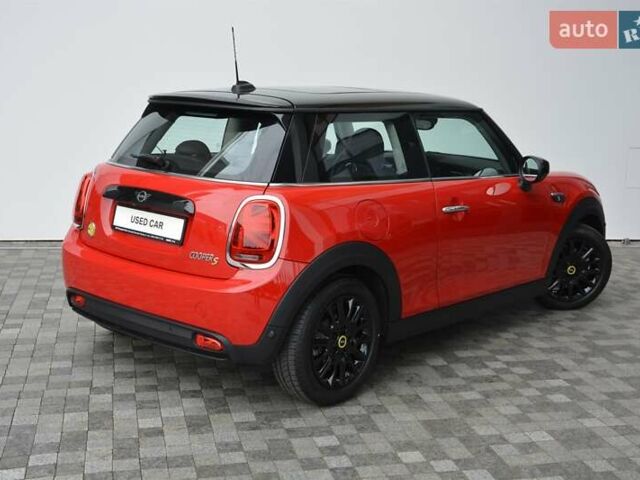 Міні Cooper 2023 у Києві на Automoto.ua Червоний Міні Cooper, об'ємом двигуна 0 л та пробігом 11 тис. км за 20631 $, фото 2 на Automoto.ua