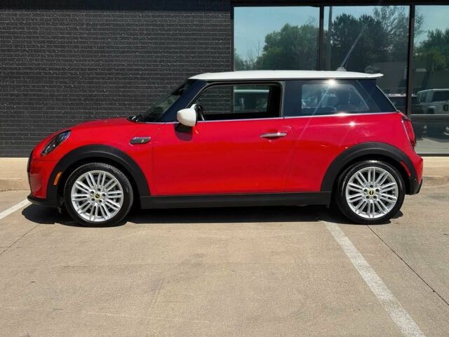 Червоний Міні Cooper, об'ємом двигуна 0 л та пробігом 19 тис. км за 18000 $, фото 4 на Automoto.ua