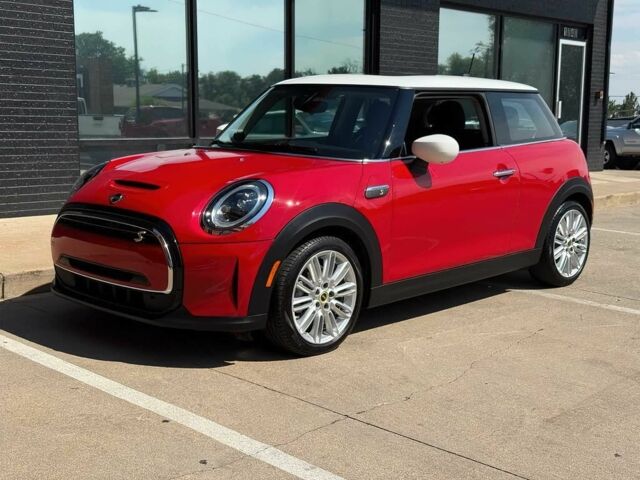 Червоний Міні Cooper, об'ємом двигуна 0 л та пробігом 19 тис. км за 18000 $, фото 2 на Automoto.ua