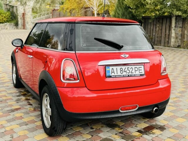 Красный Мини Купер, объемом двигателя 1.4 л и пробегом 1 тыс. км за 5499 $, фото 4 на Automoto.ua