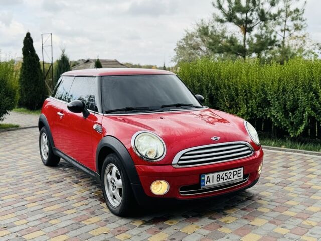 Красный Мини Купер, объемом двигателя 1.4 л и пробегом 1 тыс. км за 5499 $, фото 2 на Automoto.ua