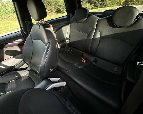 Міні Cooper, об'ємом двигуна 1.6 л та пробігом 111 тис. км за 8500 $, фото 16 на Automoto.ua