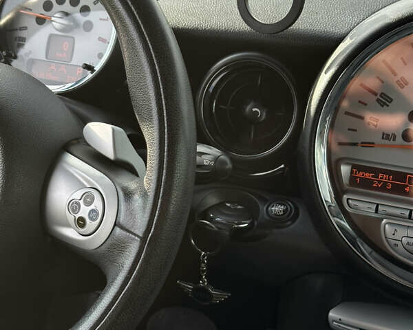 Міні Cooper, об'ємом двигуна 1.6 л та пробігом 111 тис. км за 8500 $, фото 21 на Automoto.ua