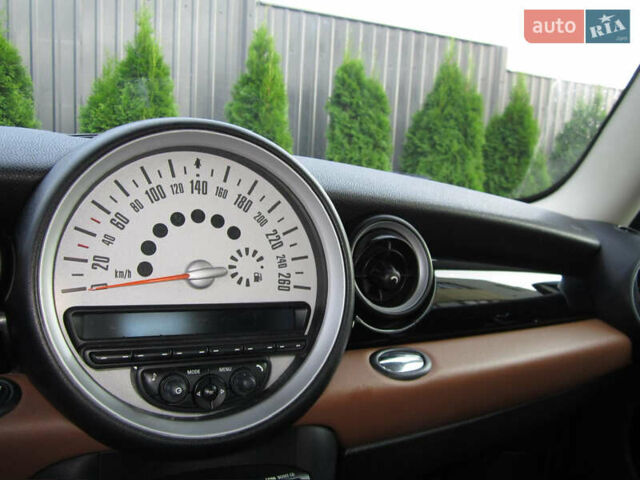 Міні Cooper, об'ємом двигуна 1.6 л та пробігом 105 тис. км за 11800 $, фото 4 на Automoto.ua