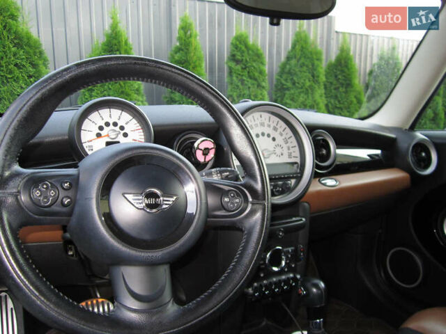 Міні Cooper, об'ємом двигуна 1.6 л та пробігом 105 тис. км за 11800 $, фото 3 на Automoto.ua