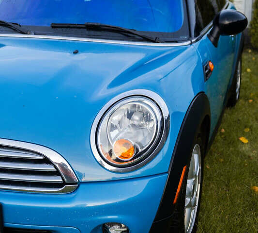 Мини Купер, объемом двигателя 1.6 л и пробегом 187 тыс. км за 7300 $, фото 3 на Automoto.ua