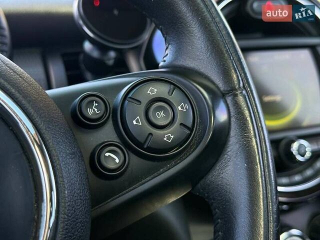 Мини Купер, объемом двигателя 1.5 л и пробегом 110 тыс. км за 16000 $, фото 10 на Automoto.ua