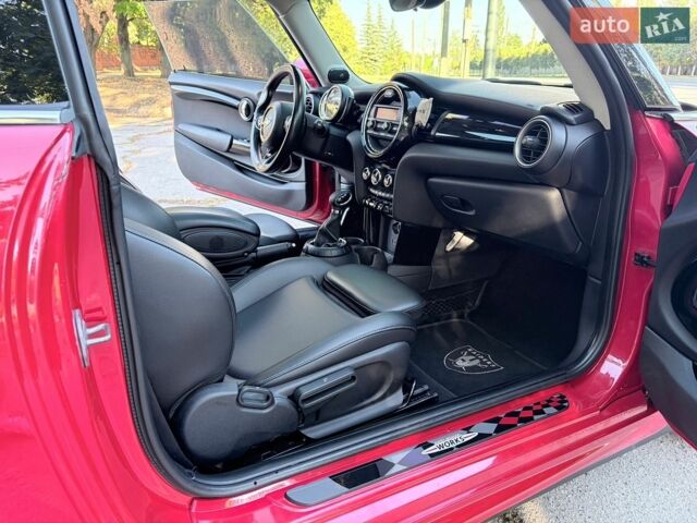 Міні Cooper, об'ємом двигуна 2 л та пробігом 205 тис. км за 12500 $, фото 22 на Automoto.ua