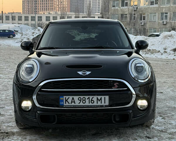 Міні Cooper, об'ємом двигуна 2 л та пробігом 61 тис. км за 17800 $, фото 2 на Automoto.ua