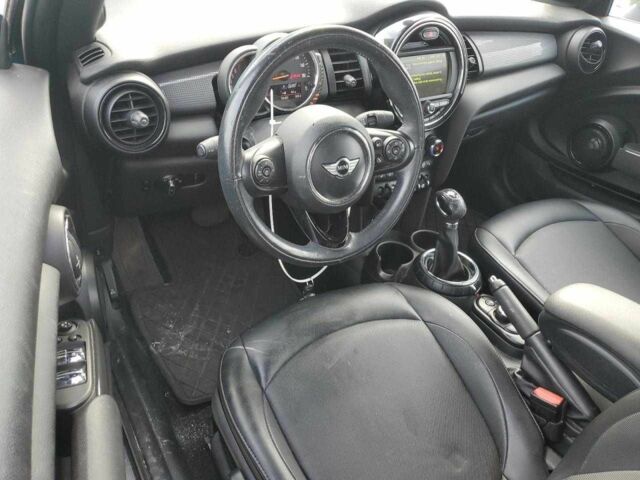 Мини Купер, объемом двигателя 1.5 л и пробегом 90 тыс. км за 2000 $, фото 7 на Automoto.ua