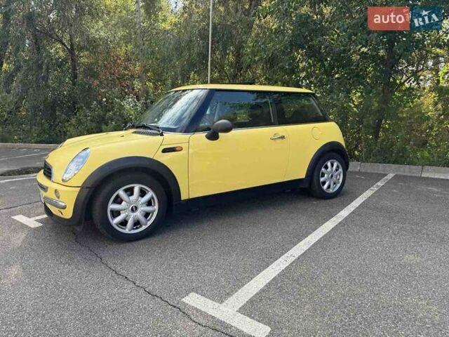 Жовтий Міні Cooper, об'ємом двигуна 1.6 л та пробігом 208 тис. км за 3950 $, фото 26 на Automoto.ua