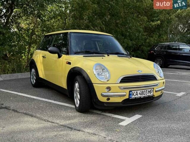 Жовтий Міні Cooper, об'ємом двигуна 1.6 л та пробігом 208 тис. км за 3950 $, фото 5 на Automoto.ua