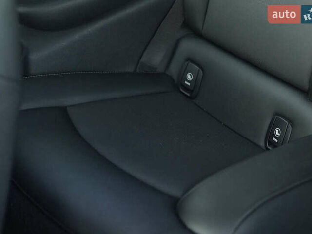 Жовтий Міні Cooper, об'ємом двигуна 1.5 л та пробігом 122 тис. км за 10999 $, фото 9 на Automoto.ua