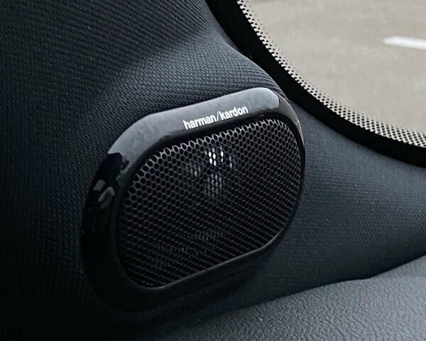 Желтый Мини Купер, объемом двигателя 2 л и пробегом 150 тыс. км за 13500 $, фото 40 на Automoto.ua