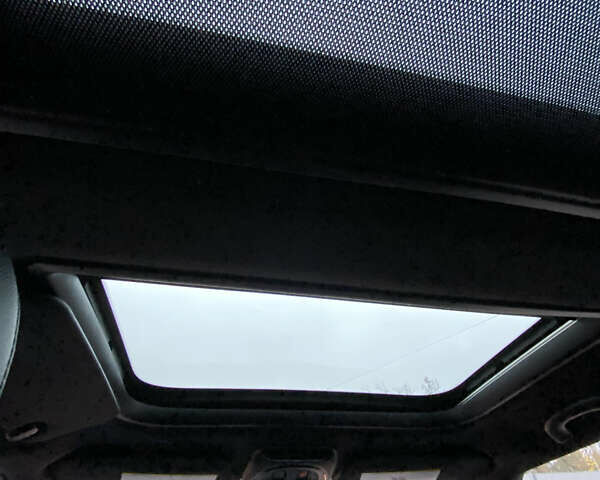 Желтый Мини Купер, объемом двигателя 2 л и пробегом 150 тыс. км за 13500 $, фото 52 на Automoto.ua