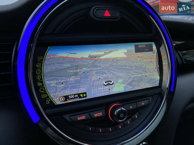 Желтый Мини Купер, объемом двигателя 2 л и пробегом 150 тыс. км за 13500 $, фото 47 на Automoto.ua