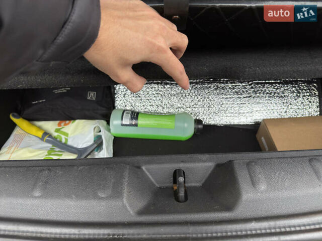 Желтый Мини Купер, объемом двигателя 1.5 л и пробегом 109 тыс. км за 15499 $, фото 32 на Automoto.ua