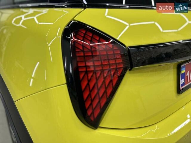 Желтый Мини Купер, объемом двигателя 2 л и пробегом 1 тыс. км за 38500 $, фото 15 на Automoto.ua