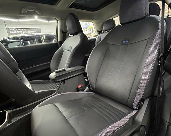 Желтый Мини Купер, объемом двигателя 2 л и пробегом 1 тыс. км за 38500 $, фото 28 на Automoto.ua