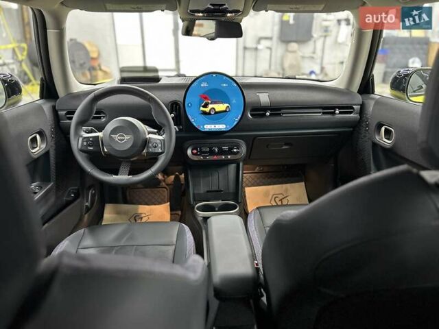 Желтый Мини Купер, объемом двигателя 2 л и пробегом 1 тыс. км за 38500 $, фото 19 на Automoto.ua