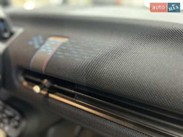 Желтый Мини Купер, объемом двигателя 2 л и пробегом 1 тыс. км за 38500 $, фото 31 на Automoto.ua