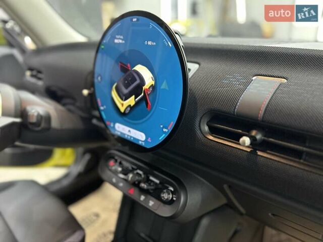 Желтый Мини Купер, объемом двигателя 2 л и пробегом 1 тыс. км за 38500 $, фото 22 на Automoto.ua