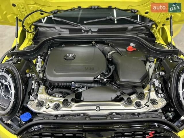 Желтый Мини Купер, объемом двигателя 2 л и пробегом 1 тыс. км за 38500 $, фото 32 на Automoto.ua