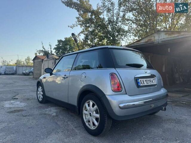 Сірий Міні Cooper, об'ємом двигуна 1.6 л та пробігом 285 тис. км за 3999 $, фото 4 на Automoto.ua