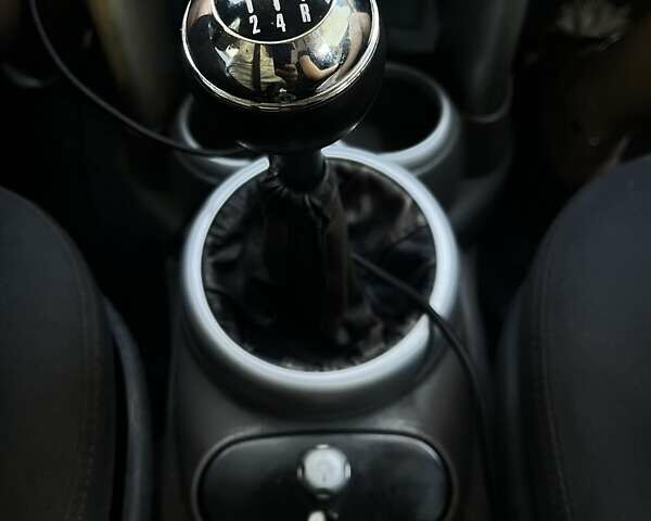 Сірий Міні Cooper, об'ємом двигуна 1.6 л та пробігом 283 тис. км за 3400 $, фото 21 на Automoto.ua